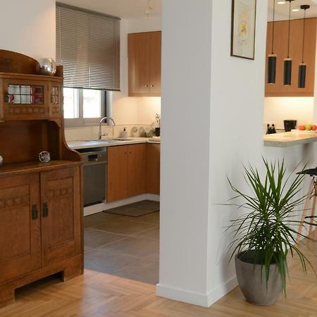 Boutique Apartment In Chalandri Athen Exterior foto